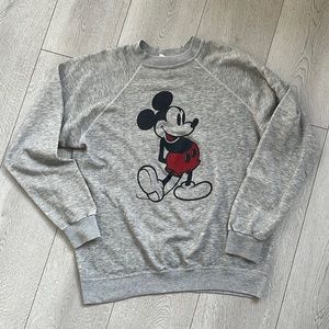 Disney Mickey Mouse Light Sweater Size Large